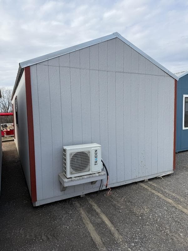 Thumbnail [object Object]1