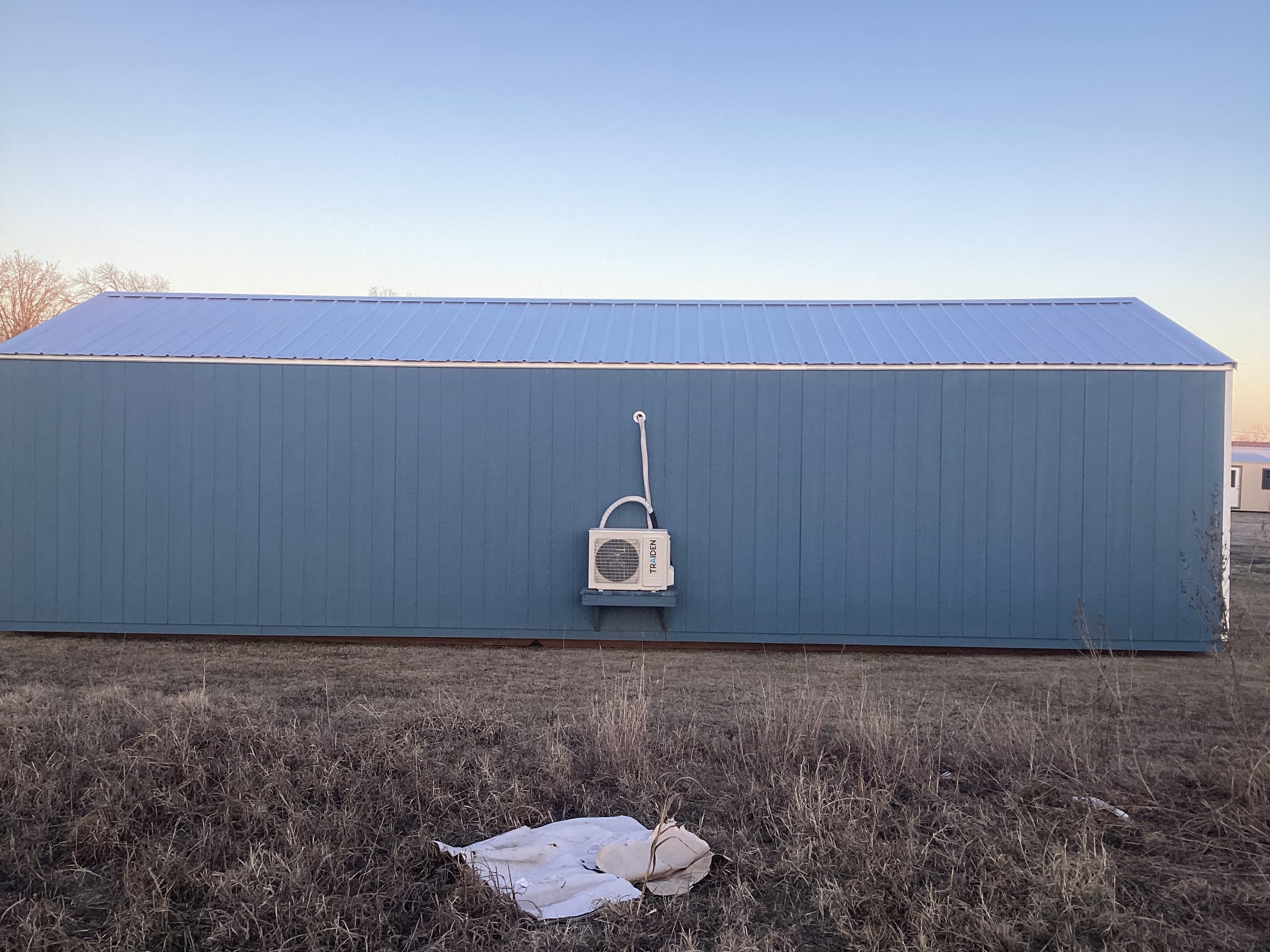 Thumbnail [object Object]1