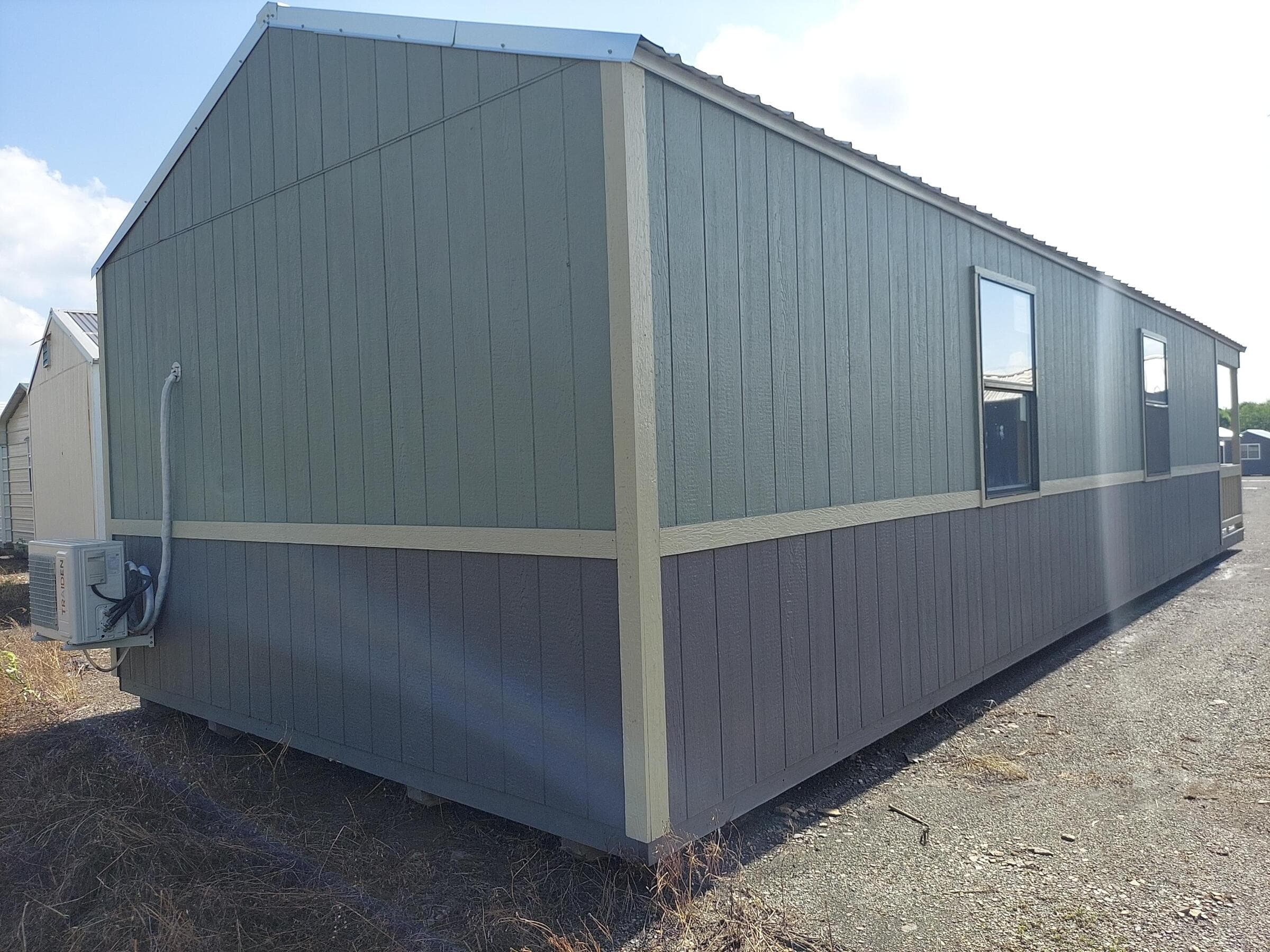 Thumbnail [object Object]1