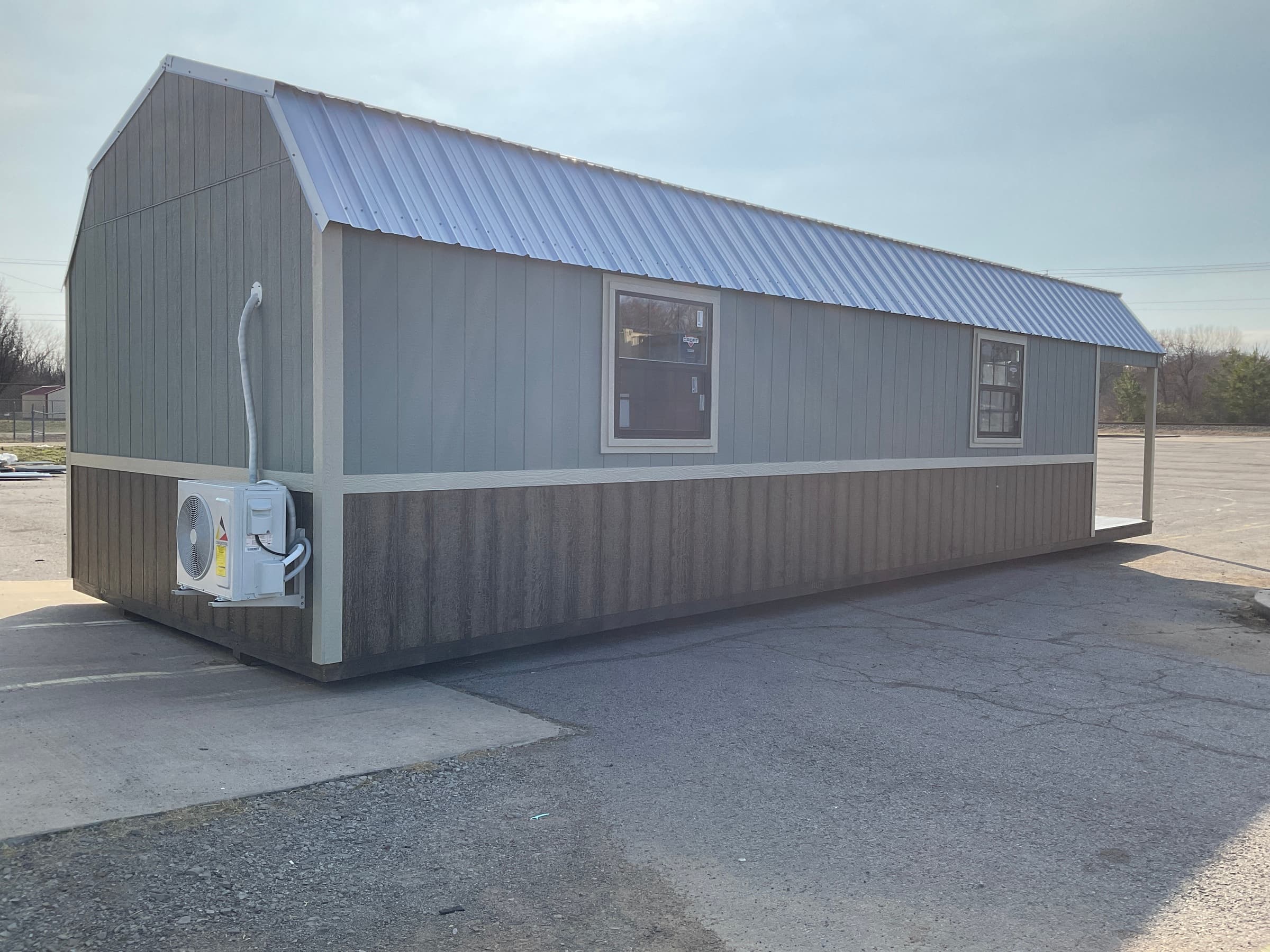 Thumbnail [object Object]1