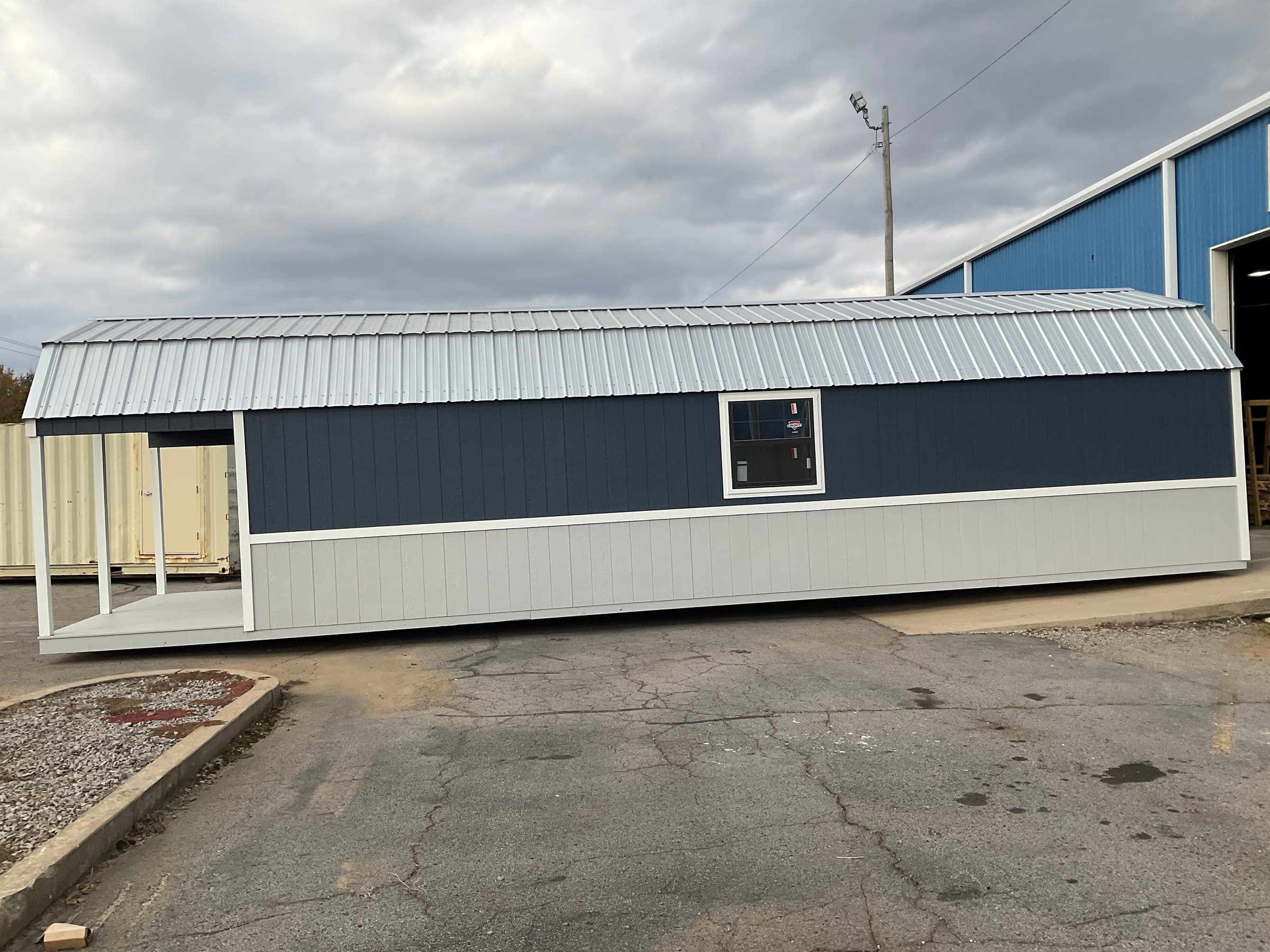 Thumbnail [object Object]1