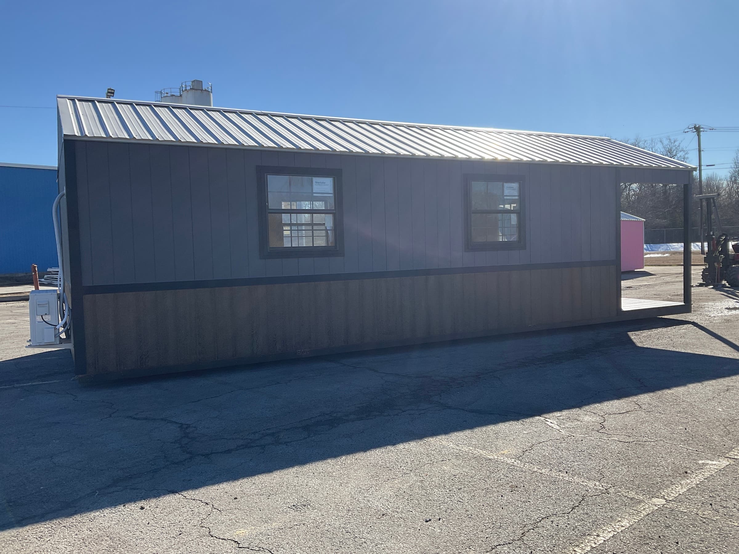 Thumbnail [object Object]1