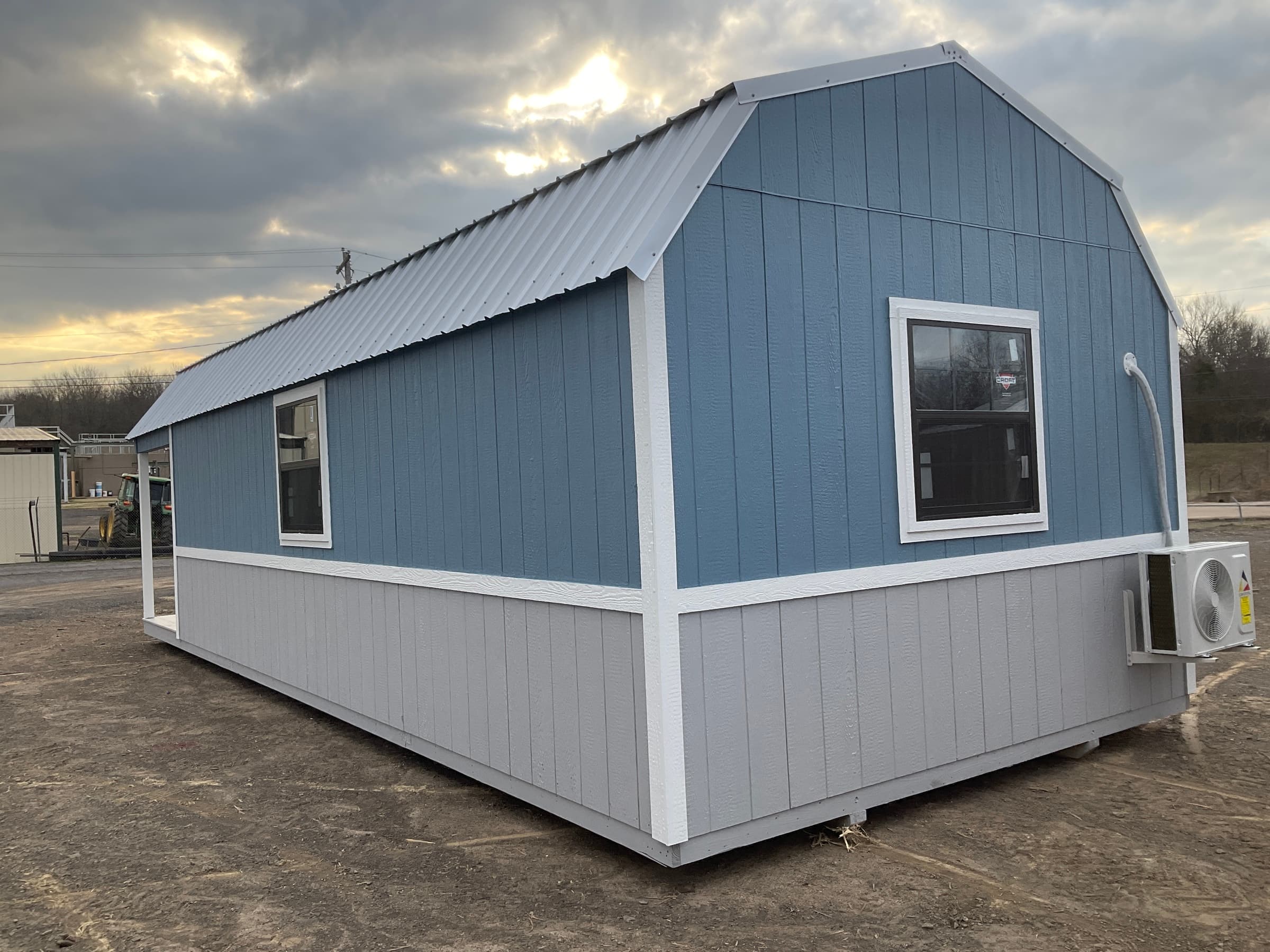 Thumbnail [object Object]1