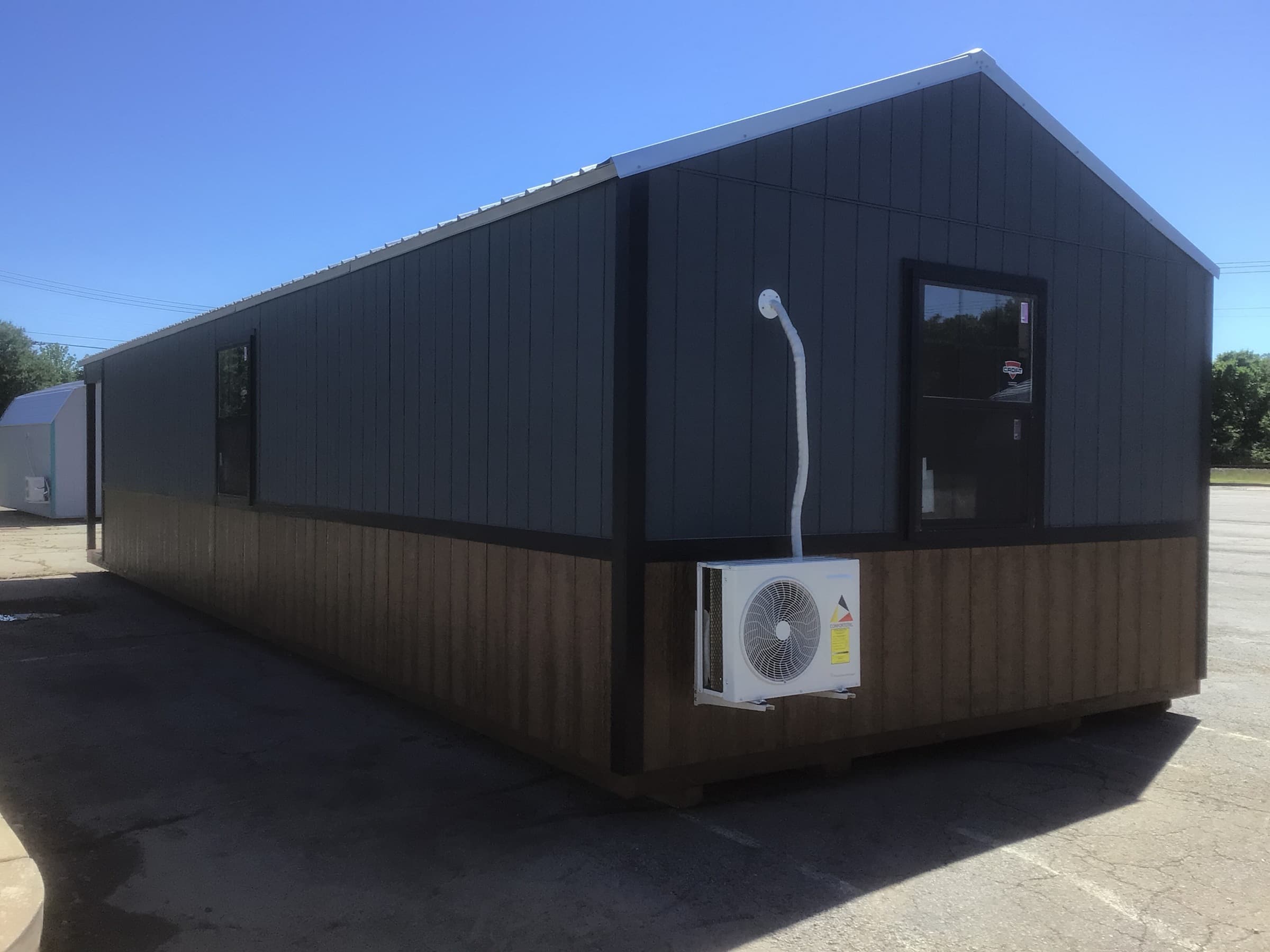 Thumbnail [object Object]1