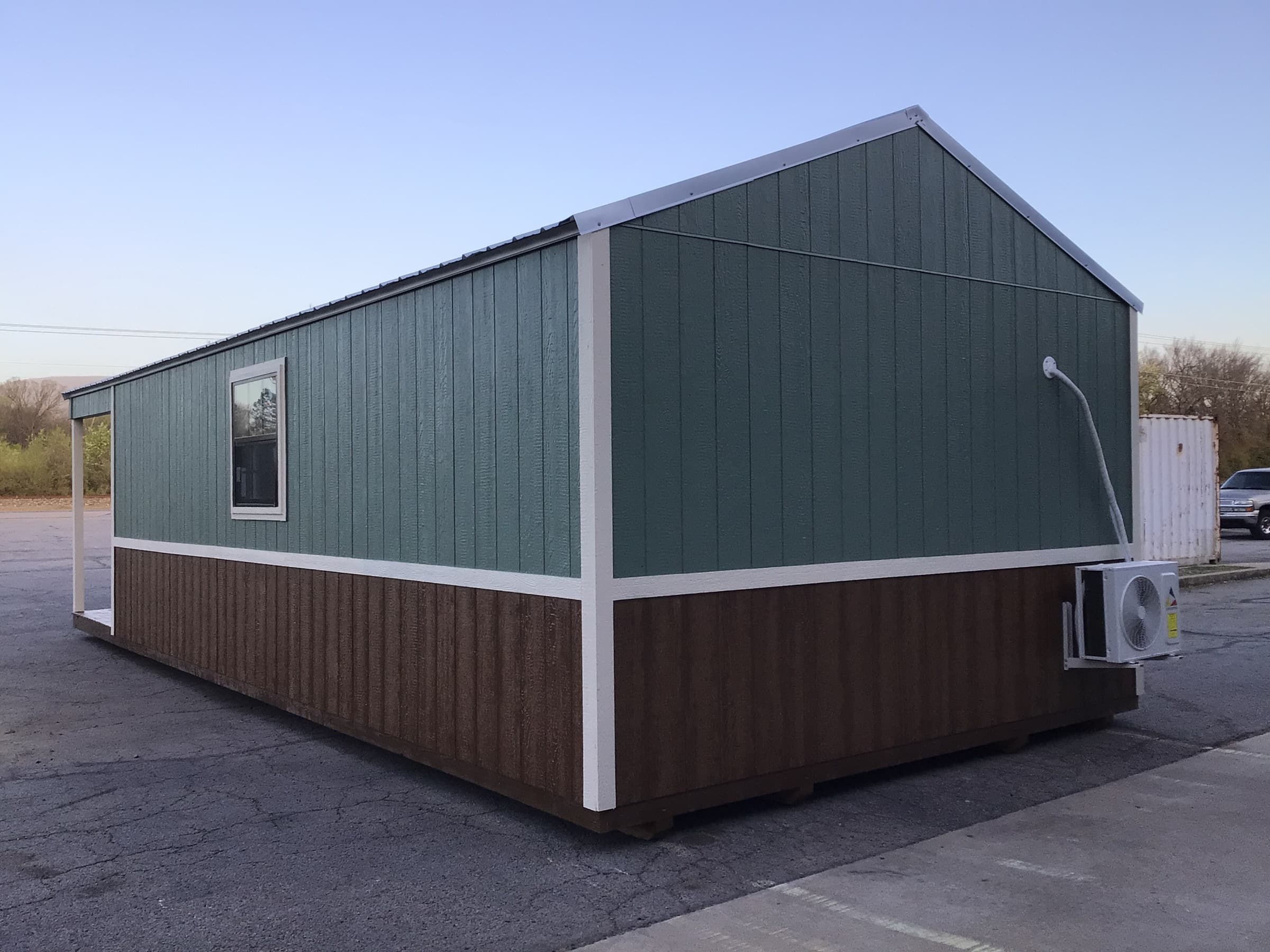 Thumbnail [object Object]1