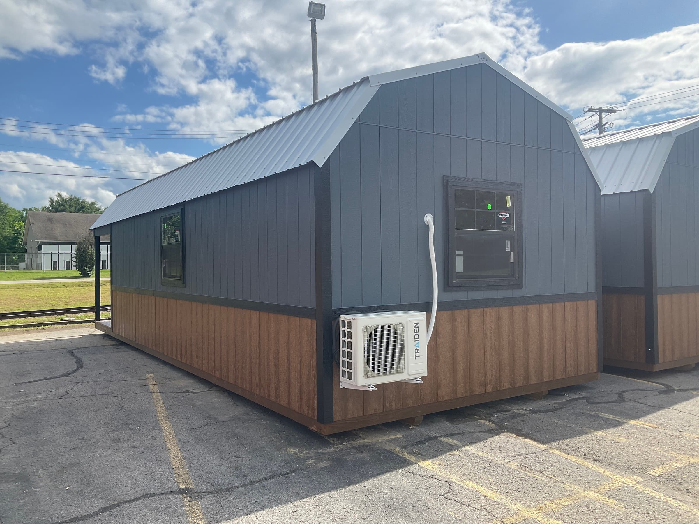 Thumbnail [object Object]1