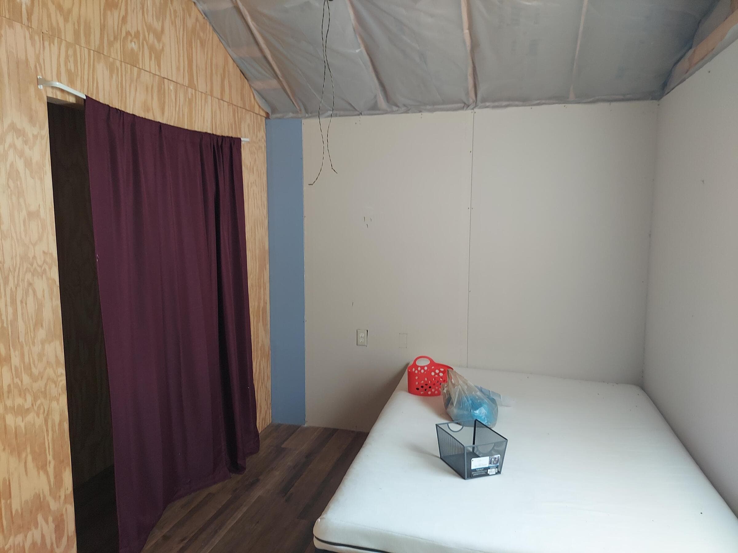 Thumbnail [object Object]1