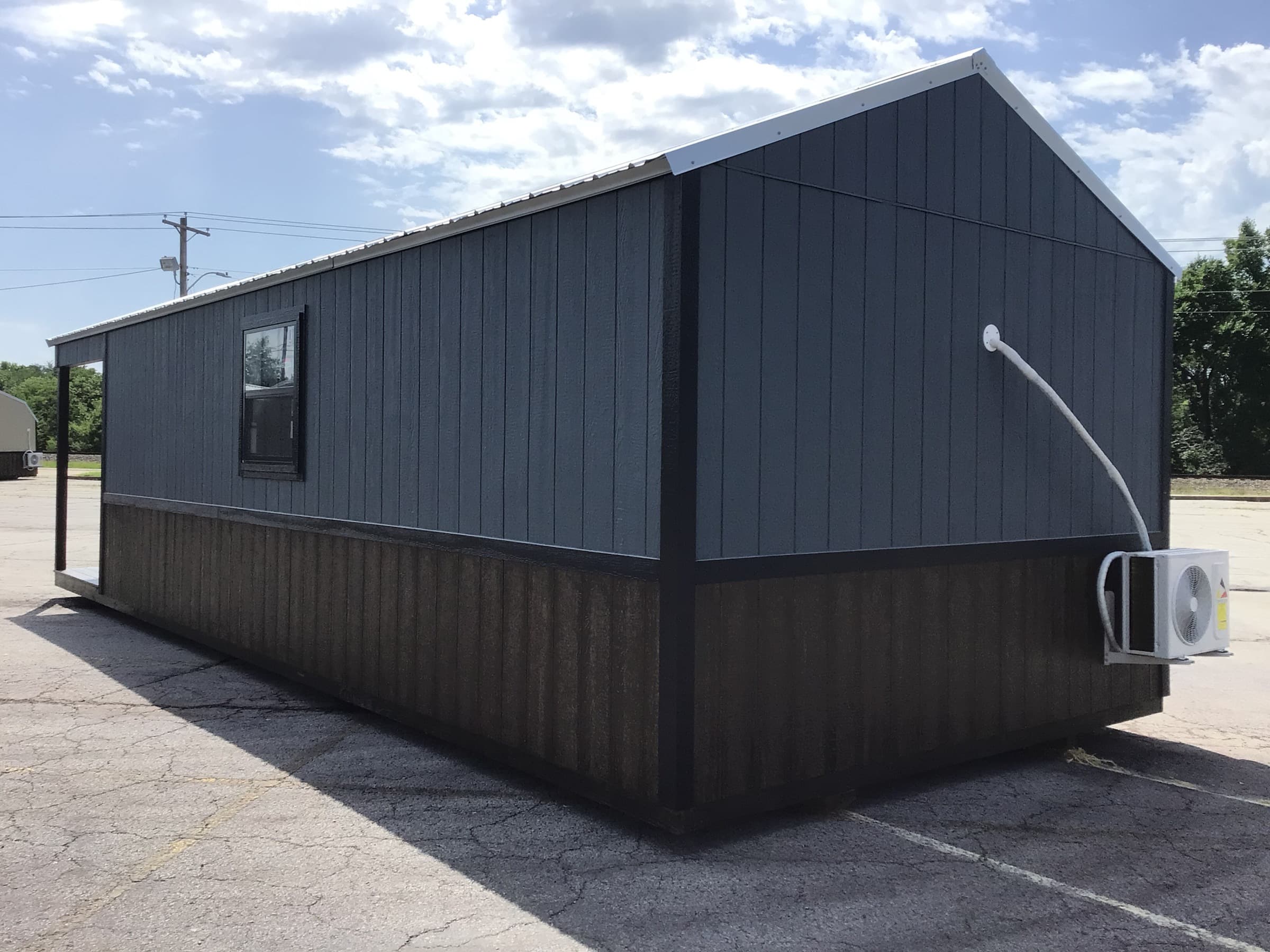 Thumbnail [object Object]1