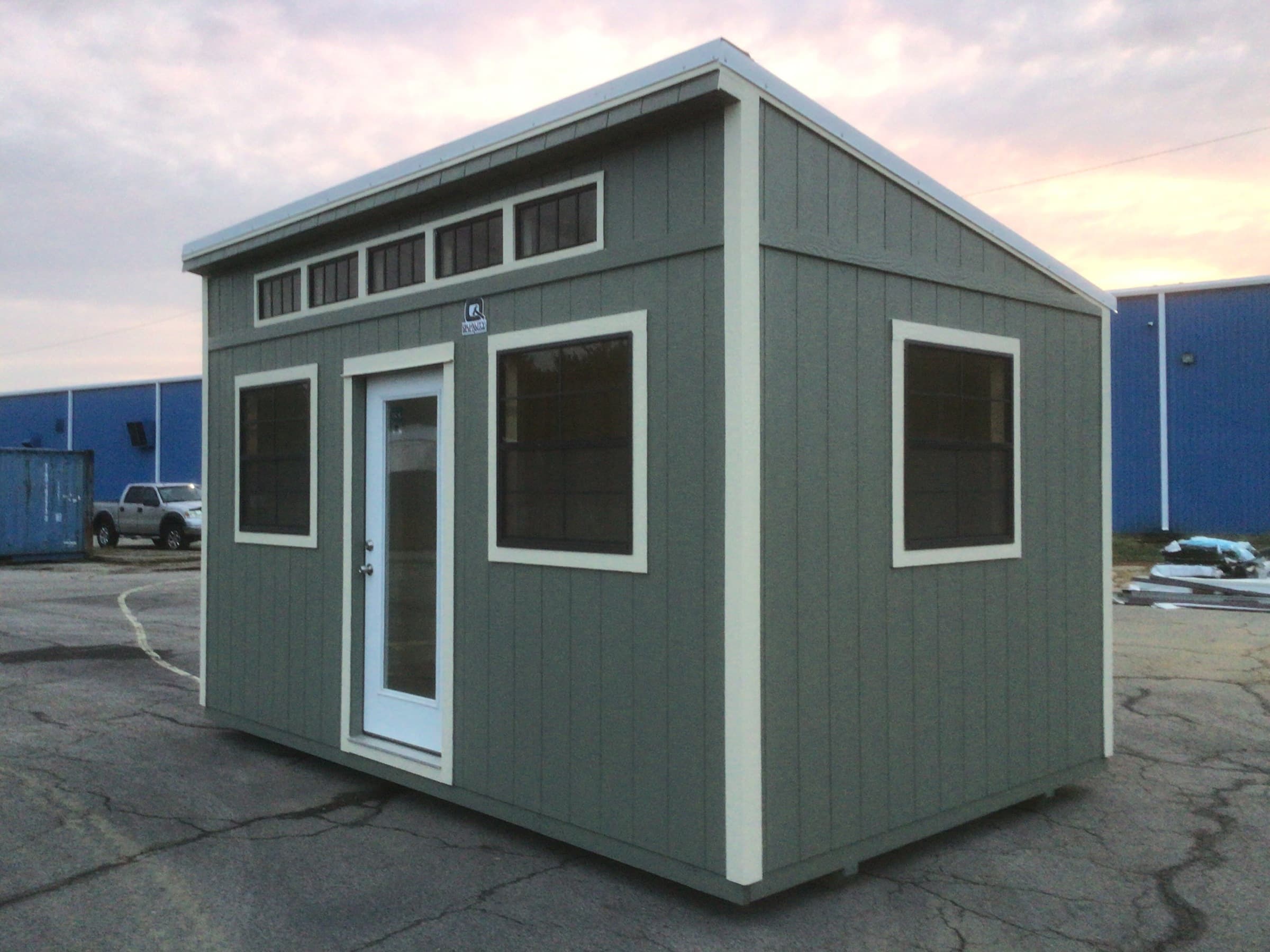 Thumbnail [object Object]1