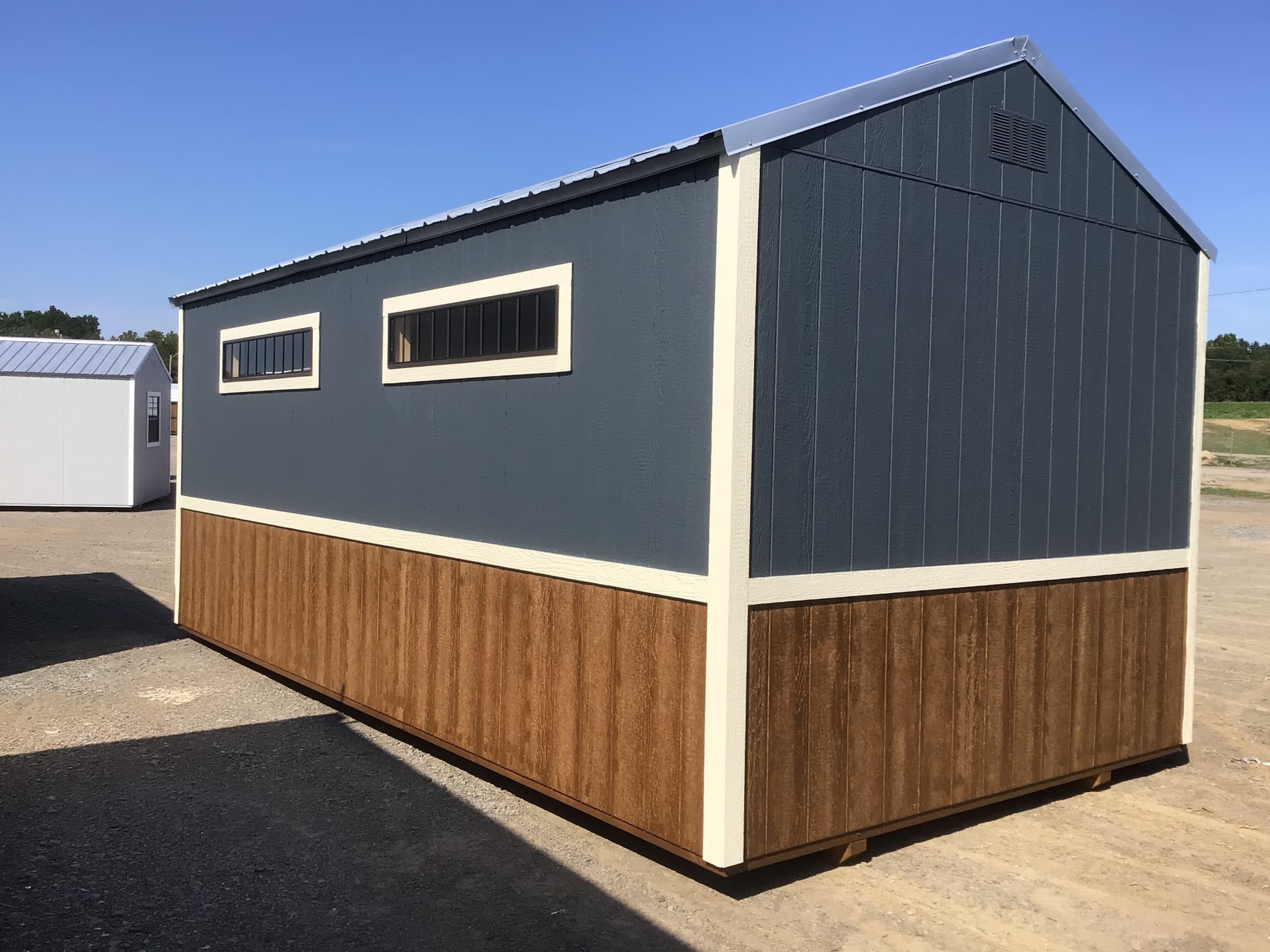 Thumbnail [object Object]1