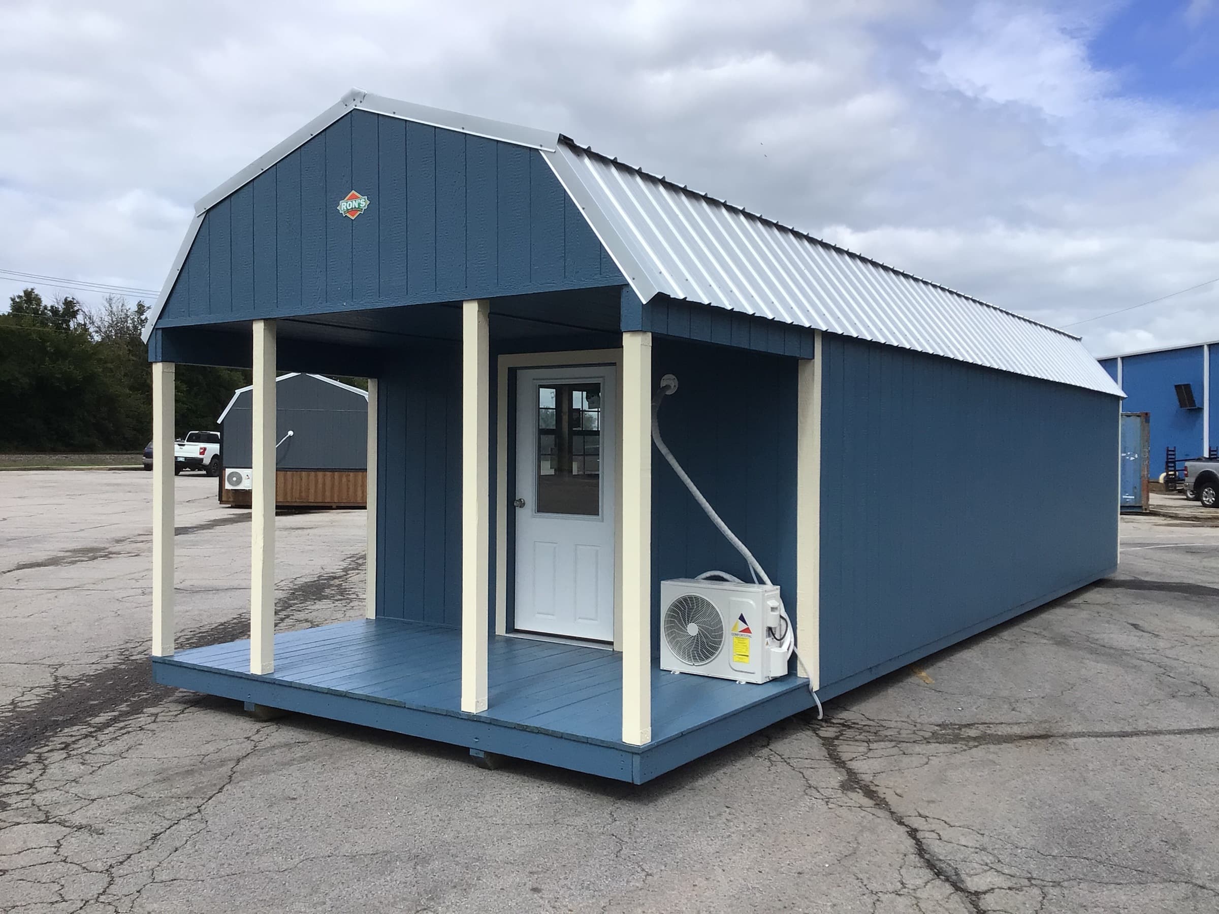 Thumbnail [object Object]1