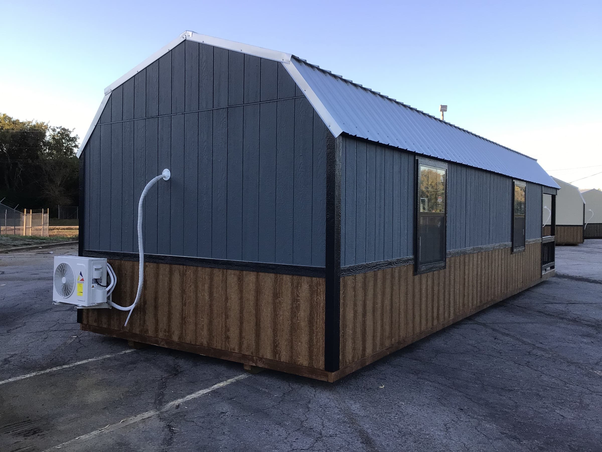 Thumbnail [object Object]1