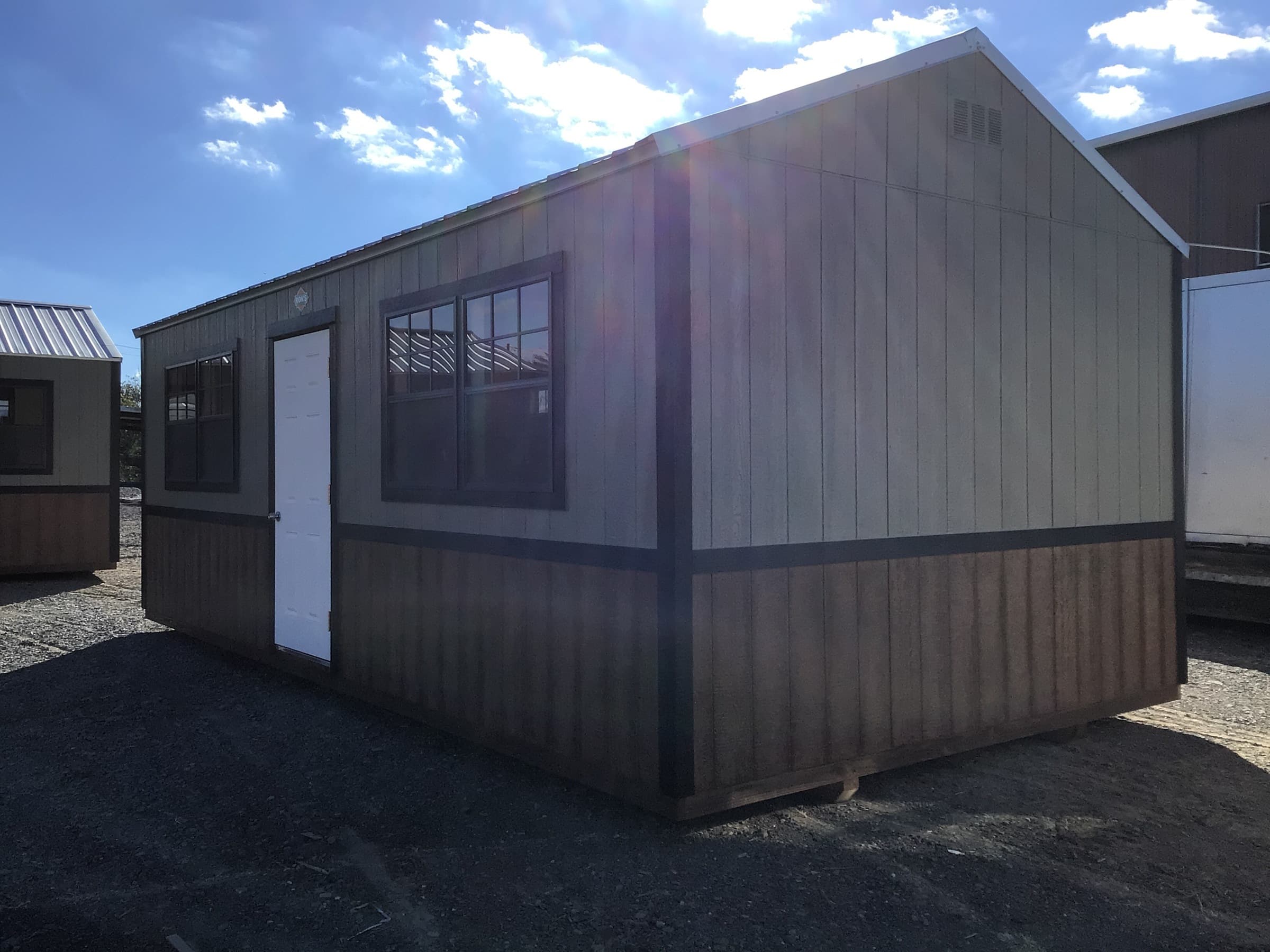 Thumbnail [object Object]1