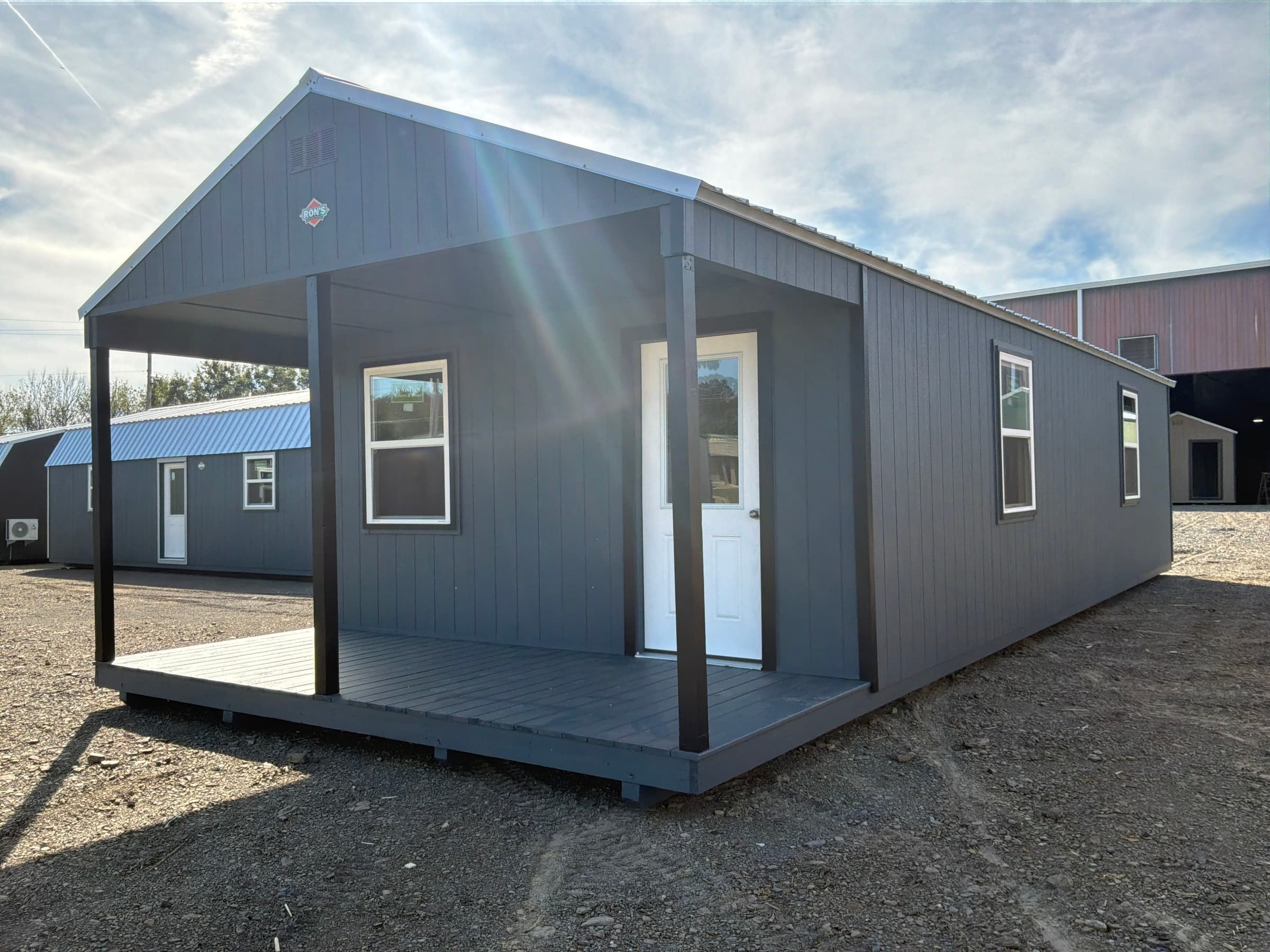 Deluxe Gable Cabin 16x40